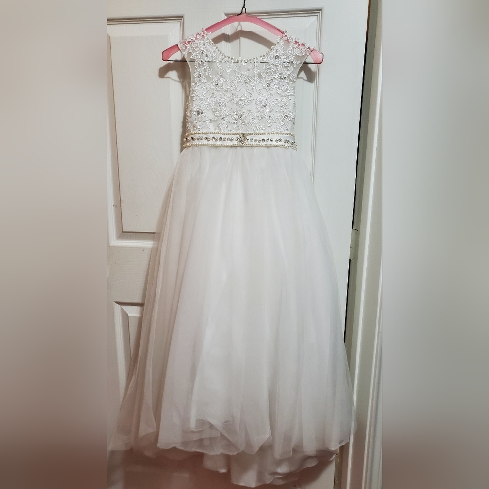 Girls 6 Couture Boutique White Lace & Tulle Dress | Flower Girl Dress Communion